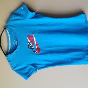 Nike Size S Women's Run T-shirt EUC